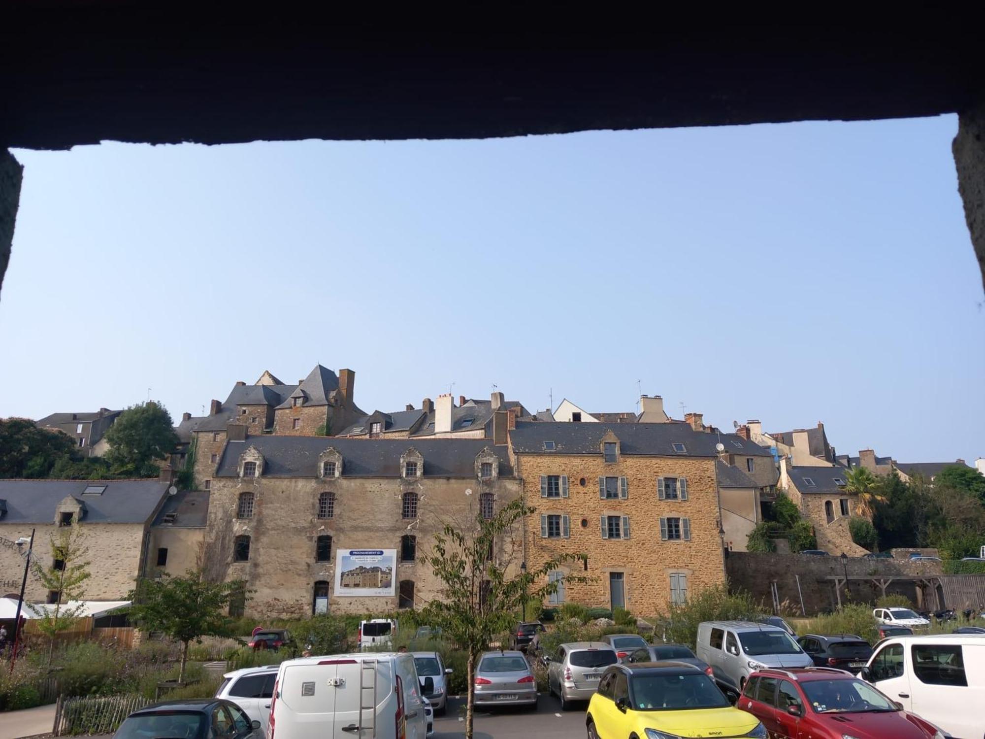 فيلا Le Moulin De La Voute مدينة لا روش بيرنارد المظهر الخارجي الصورة